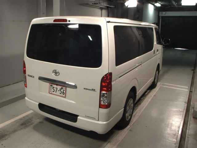 Toyota HIACE VAN 2019 7231780-5