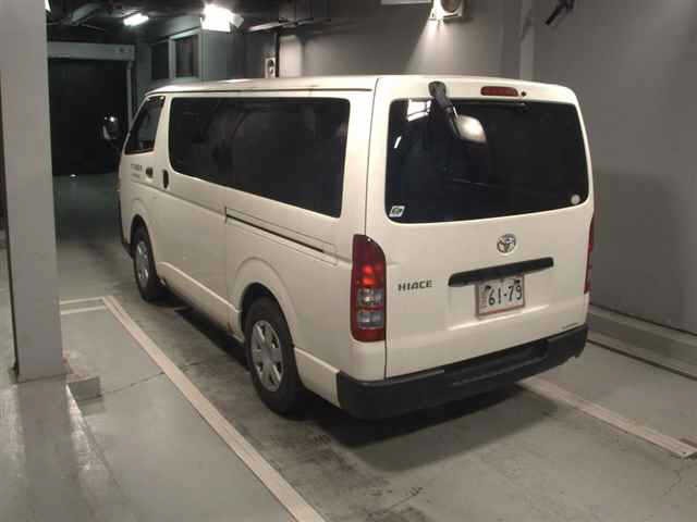 Toyota HIACE VAN 2017 7231789-1