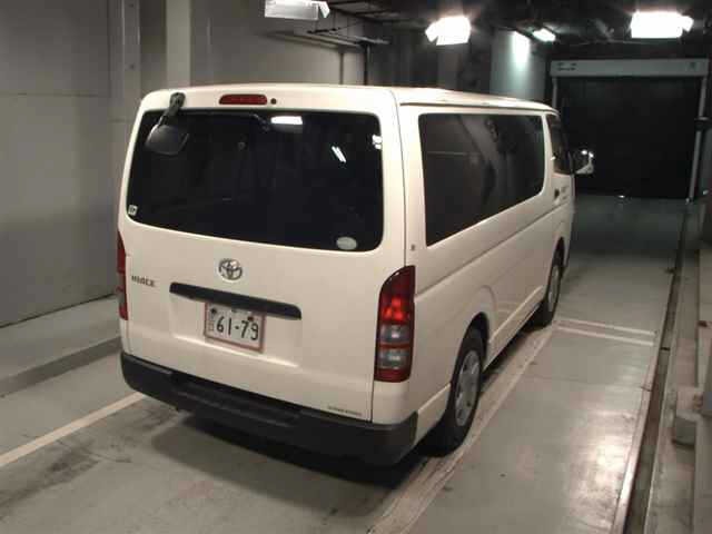 Toyota HIACE VAN 2017 7231789-5