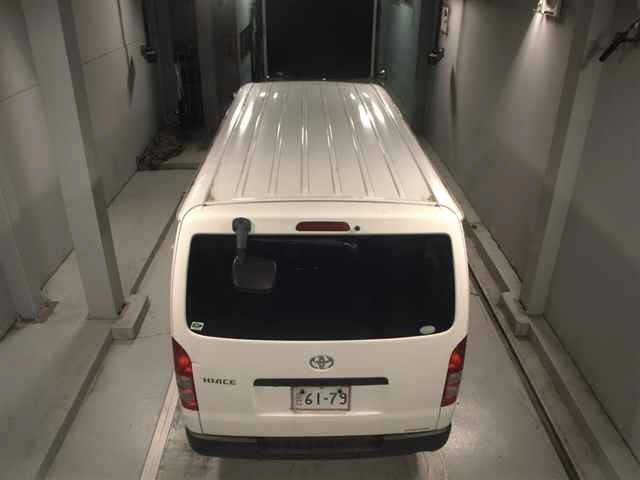 Toyota HIACE VAN 2017 7231789-7