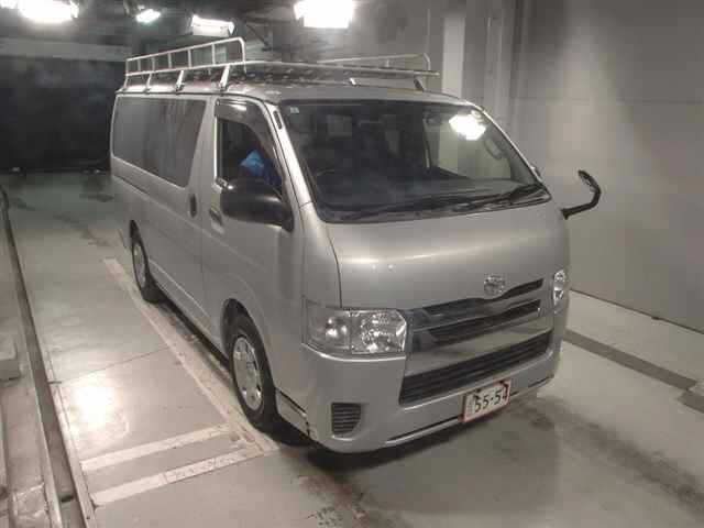 Toyota HIACE VAN 2020 7231790-0