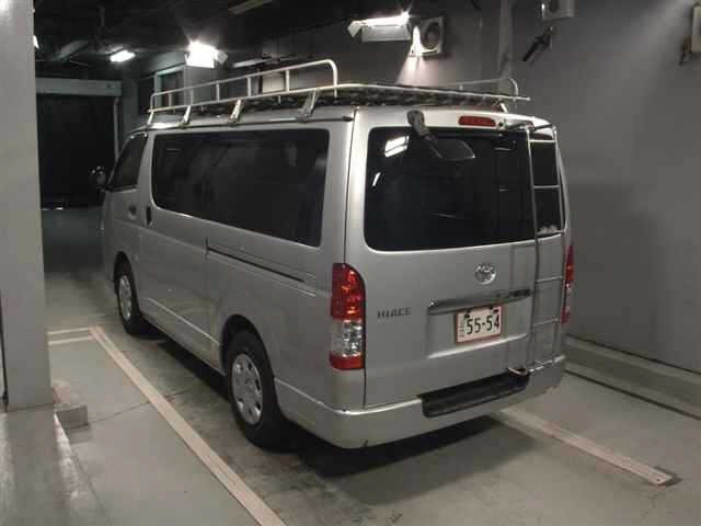 Toyota HIACE VAN 2020 7231790-1