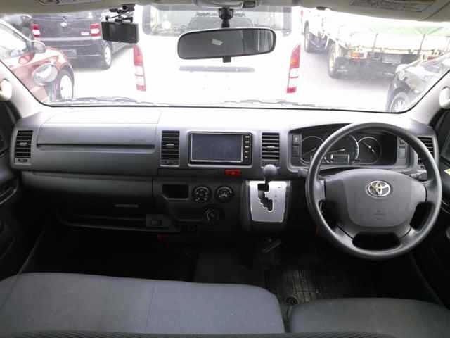 Toyota HIACE VAN 2020 7231790-8