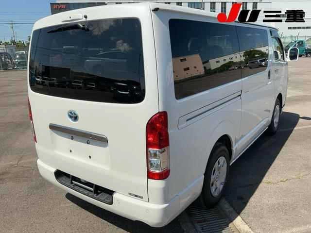 Toyota HIACE VAN 2020 7231959-6