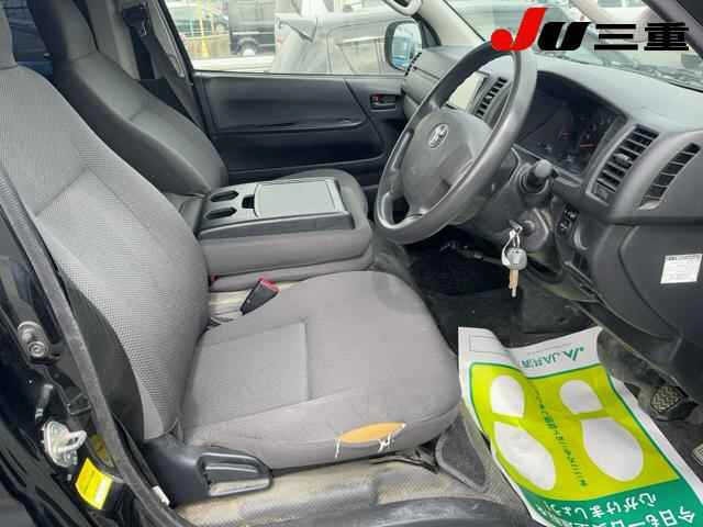 Toyota HIACE VAN 2017 7231973-4