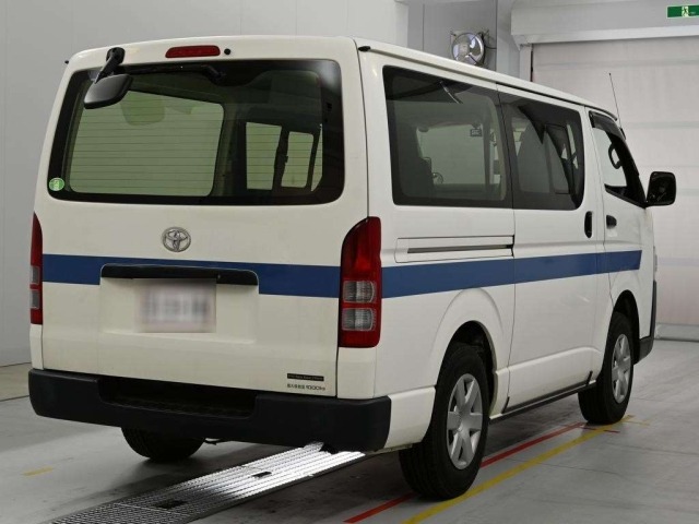 Toyota HIACE VAN 2016 7231994-1
