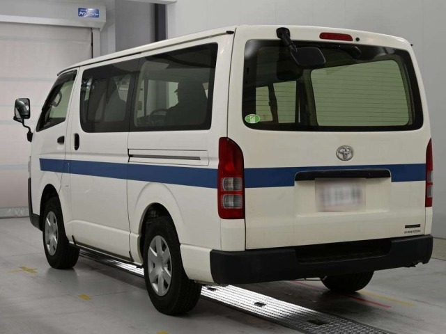 Toyota HIACE VAN 2016 7231994-6