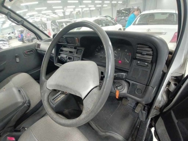 Toyota HIACE VAN 1992 7231997-9
