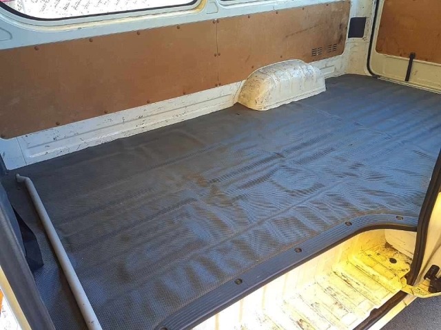 Toyota HIACE VAN 2020 7232019-9