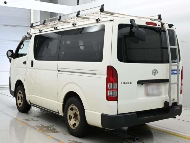 Toyota HIACE VAN 2019 7232077-6