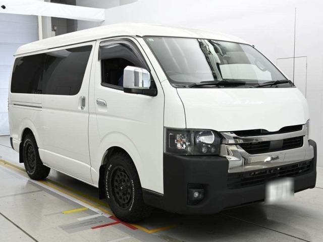Toyota HIACE VAN 2022 7232087-5