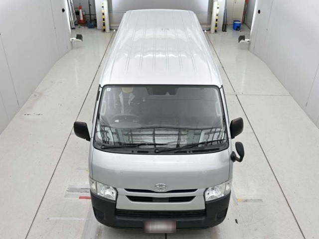 Toyota HIACE VAN 2021 7232090-7
