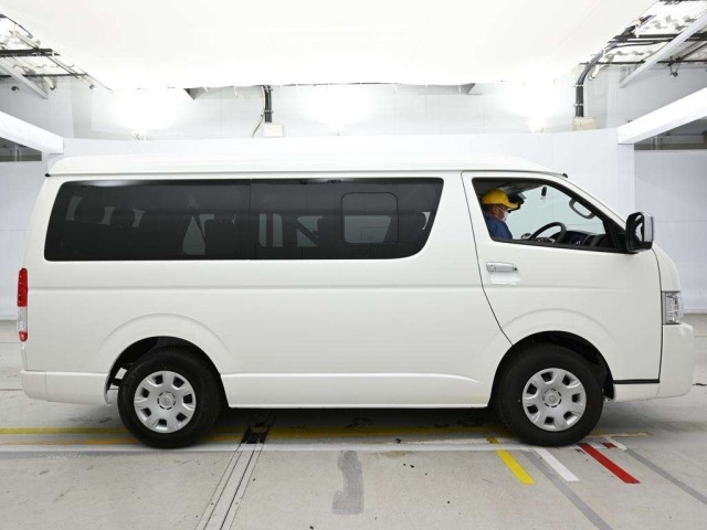 Toyota HIACE WAGON 2025 7234150-3