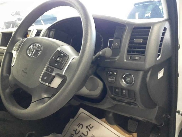 Toyota HIACE WAGON 2025 7234150-9