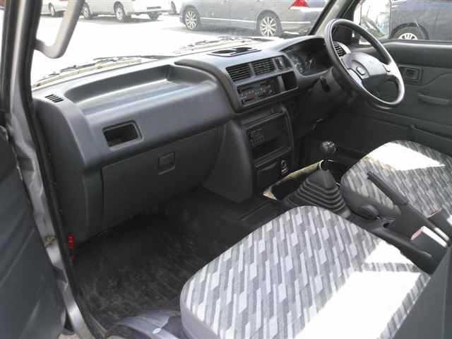 Daihatsu HIJET TRUCK 2002 7231450-8