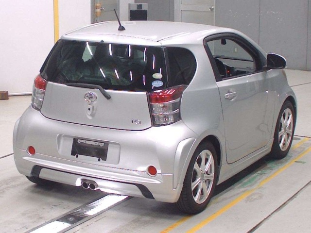 Toyota IQ 2009 7212364-1