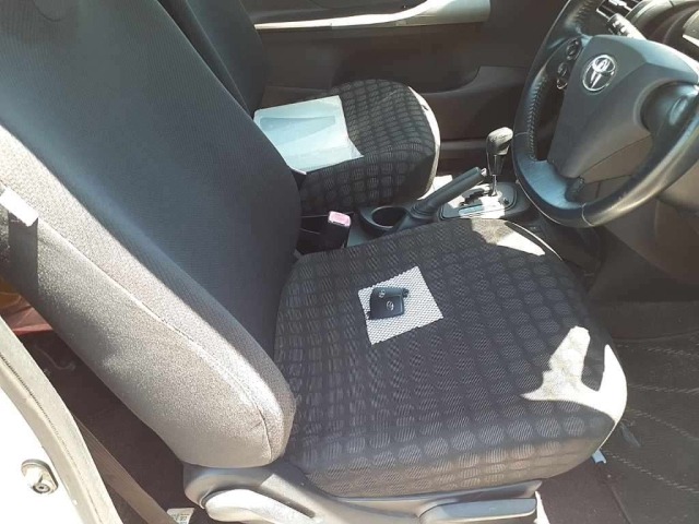 Toyota IQ 2009 7212364-8