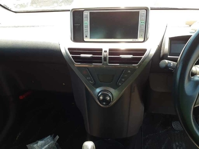 Toyota IQ 2009 7212364-9