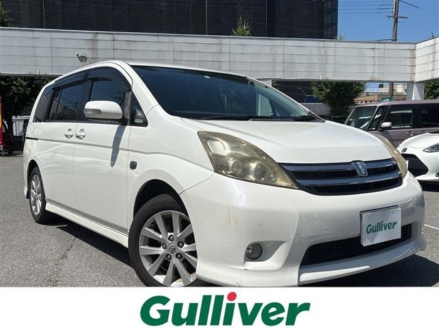 Toyota ISIS 2007 7228579-0
