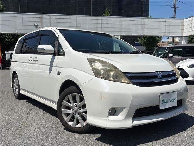 Toyota ISIS 2007 7228579-3