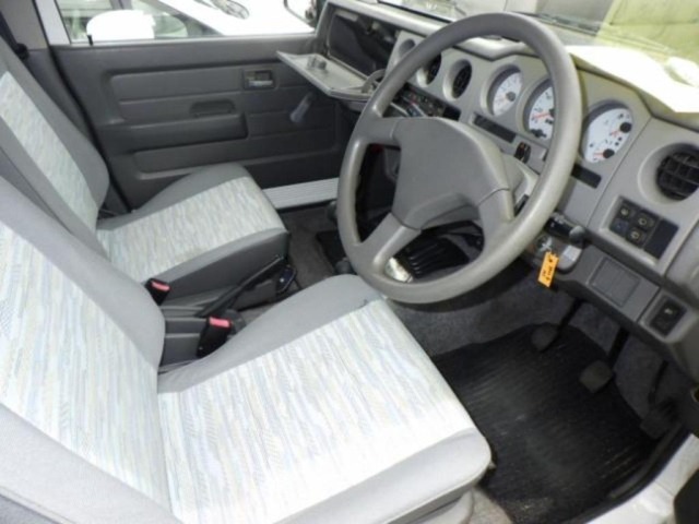 Suzuki JIMNY 1998 7235770-3