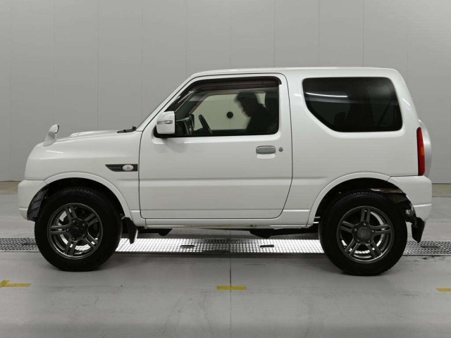 Suzuki JIMNY 2015 7235846-4