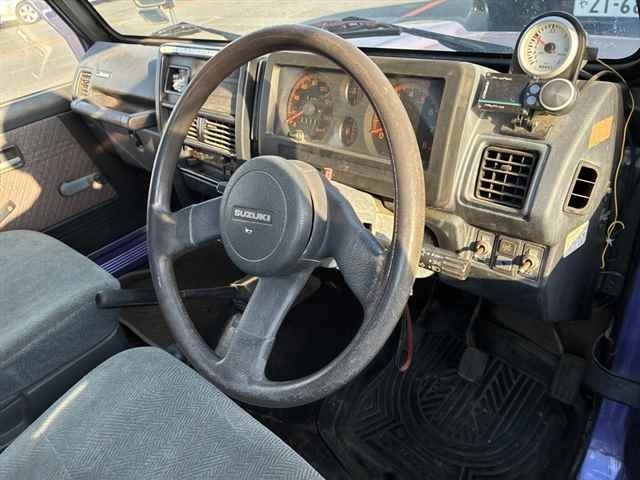 Suzuki JIMNY 1992 7235885-3