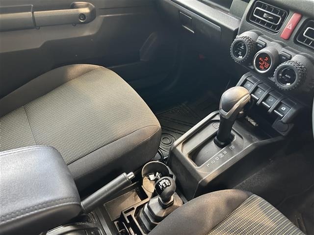 Suzuki JIMNY 2024 7236469-1