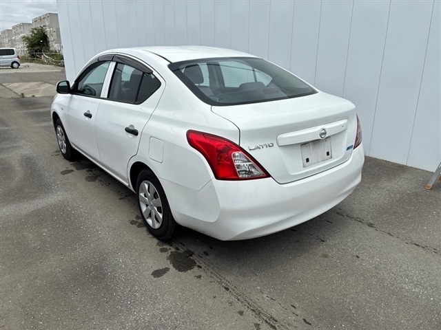 Nissan LATIO 2015 7234890-1