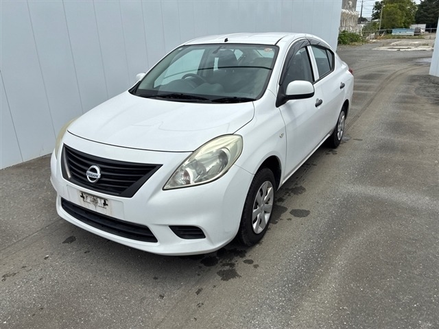Nissan LATIO 2015 7234890-9