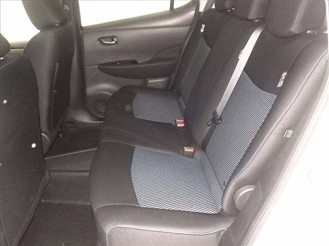 Nissan LEAF 2021 7234655-7