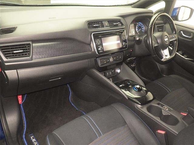 Nissan LEAF 2019 7234657-4