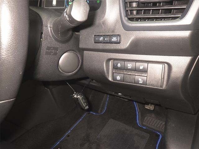 Nissan LEAF 2019 7234657-8