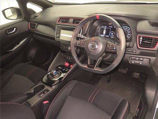 Nissan LEAF 2019 7234660-3