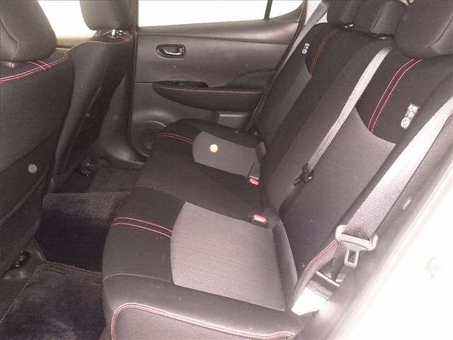 Nissan LEAF 2019 7234660-7