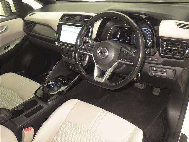 Nissan LEAF 2020 7234661-3