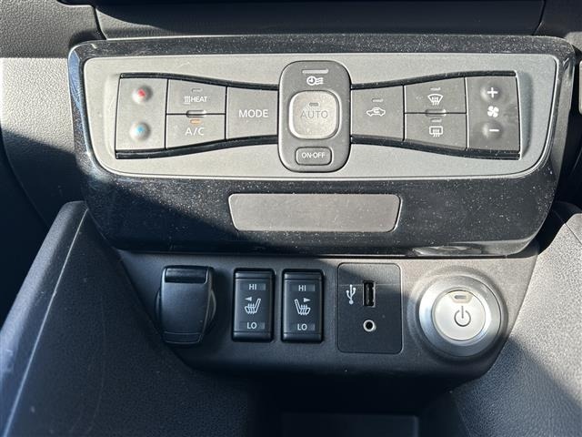 Nissan LEAF 2019 7234701-8