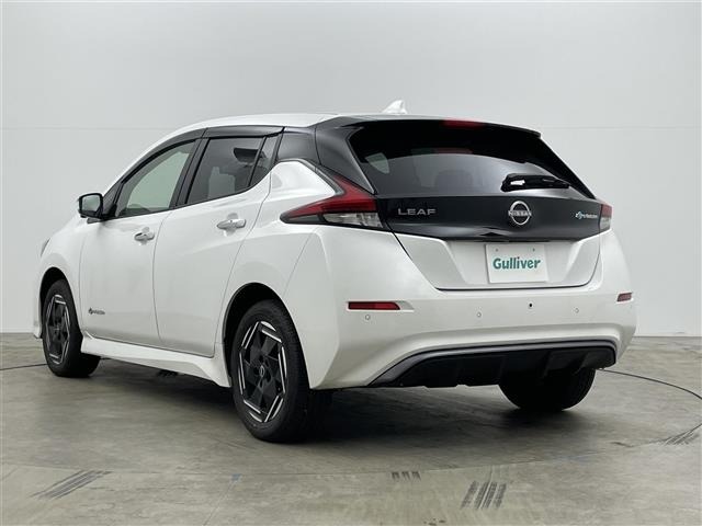 Nissan LEAF 2023 7234711-13