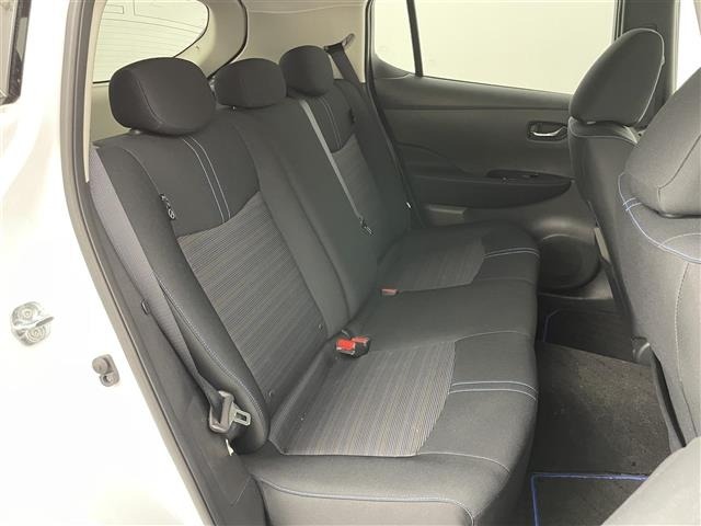 Nissan LEAF 2023 7234711-3