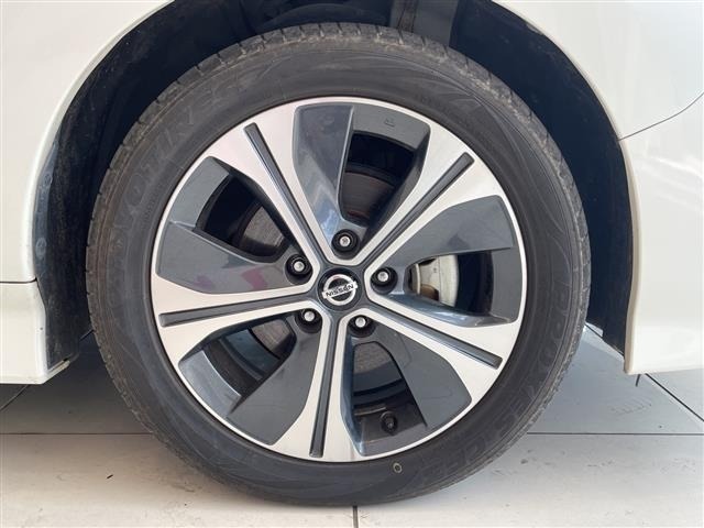 Nissan LEAF 2020 7234717-20