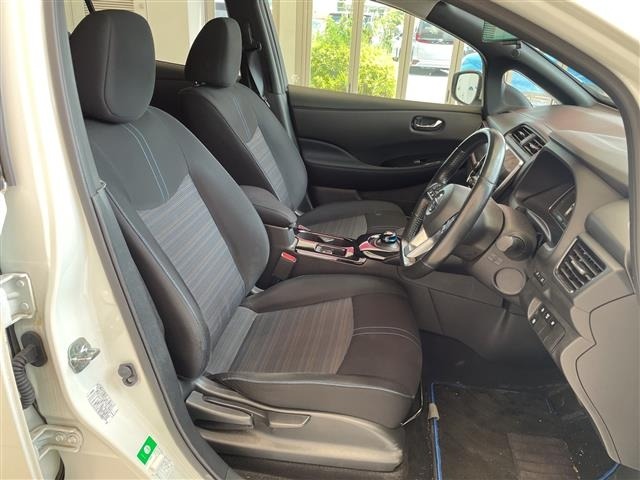 Nissan LEAF 2020 7234717-7