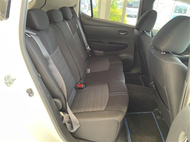 Nissan LEAF 2020 7234717-9