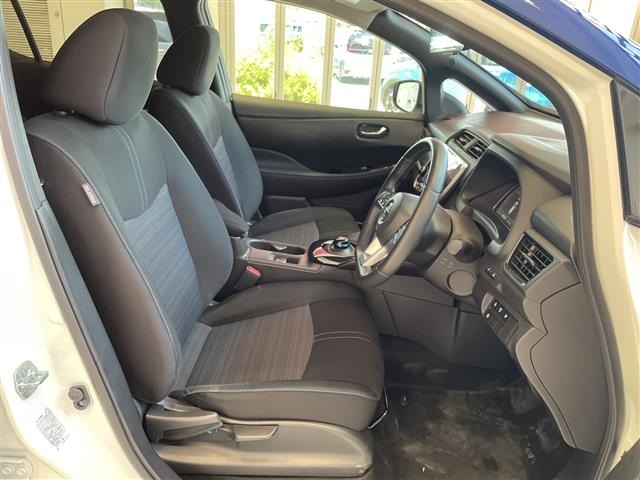 Nissan LEAF 2021 7234727-7