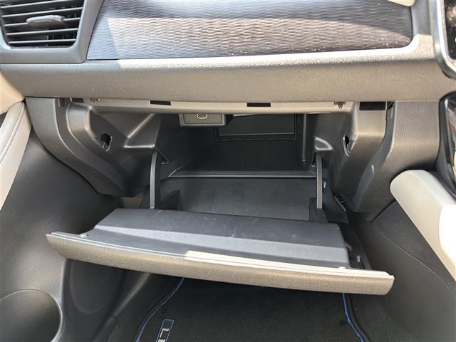 Nissan LEAF 2022 7234728-5