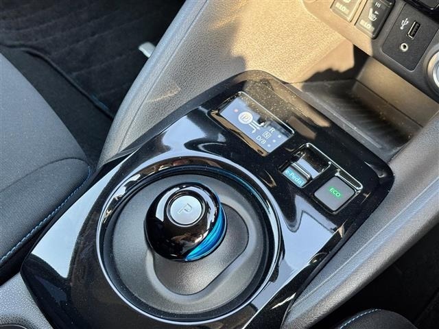 Nissan LEAF 2017 7234729-1