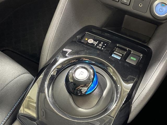 Nissan LEAF 2018 7234732-12