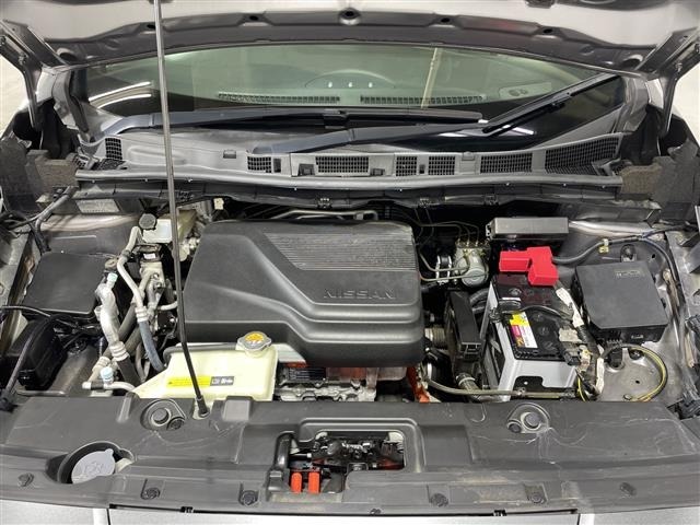 Nissan LEAF 2018 7234732-14