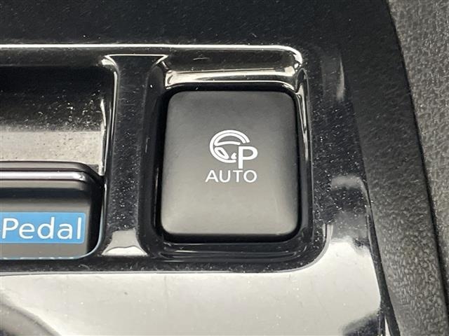 Nissan LEAF 2019 7234733-10