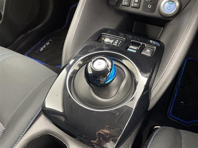 Nissan LEAF 2019 7234733-2