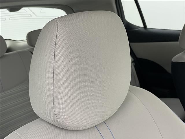 Nissan LEAF 2021 7234734-5